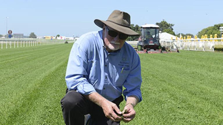 Jim Roberts - Doomben Racetrack